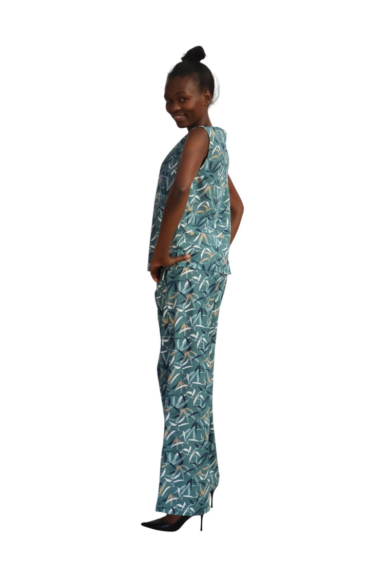Wide leg bamboo print pants with elastic waist band