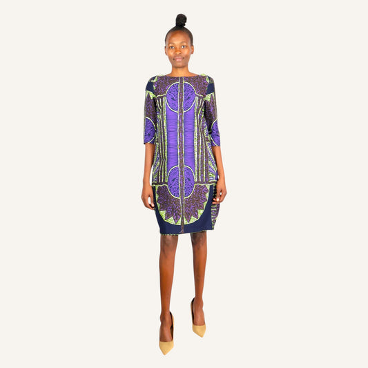 Pleated back dress with darts three quarter sleeves and square neckline