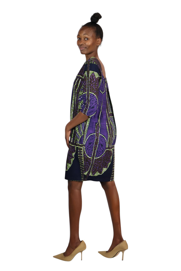 Pleated back dress with darts three quarter sleeves and square neckline