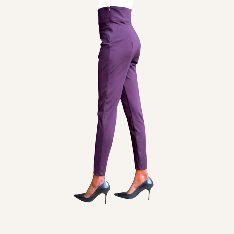 Skinny leg pin tuck pants with high waist