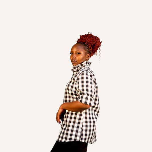 Ruffled collar button down check shirt with short sleeves