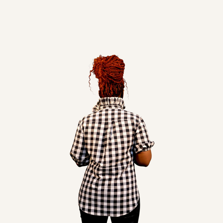 Ruffled collar button down check shirt with elastic short sleeves